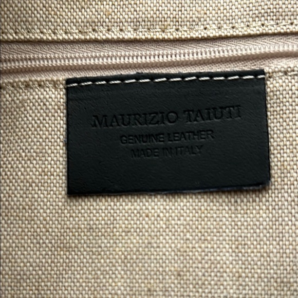 Mauricio taiuti tote Stylish Pink and Cream Newspaper Print Tote Bag - Picture 2 of 2